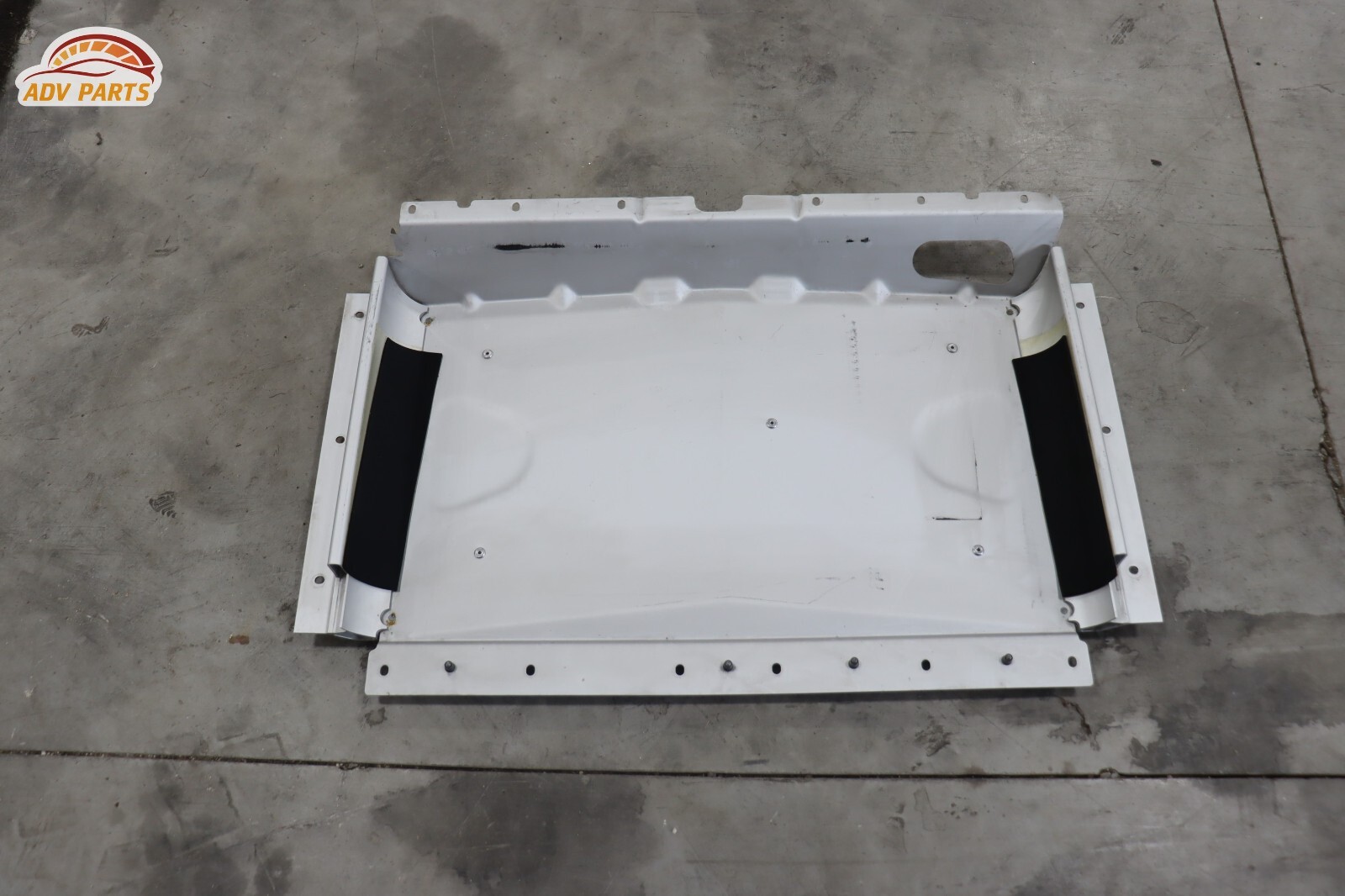 2007 - 2010 ASTON MARTIN V8 VANTAGE FUEL TANK TRAY PROTECTOR SHIELD PLATE OEM