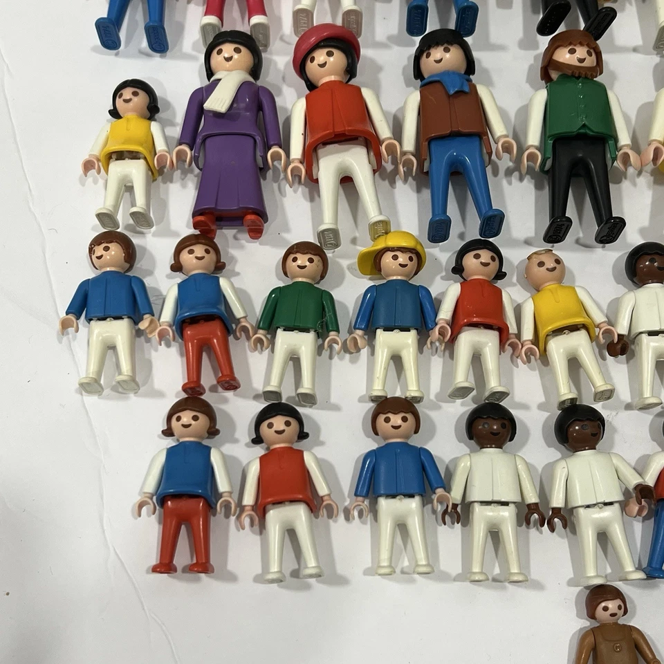 Figuras Geobra Playmobil Vintage 1974 Lote Mixto De 58 Personas Niños Foto 4 de 4