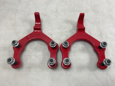 Jeep JL Wrangler OEM Rubicon Front Bumper Tow Hooks 2018 2019-2023 032910