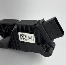 Genuine Mopar Accelerator Pedal 68267286AB thumbnail 2