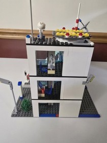 LEGO City: Police Station (7498) & Police Helicopter (7741) Both 100% Complete