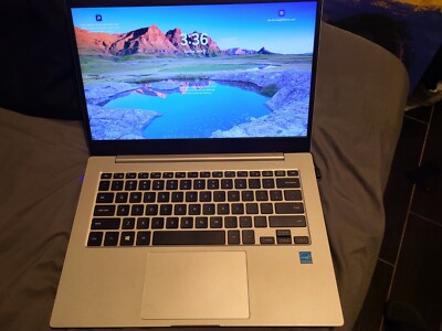 Samsung Galaxy Book Go 14'' (128GB eUFS, Qualcomm Snapdragon 7c 2nd Gen., 2.55...