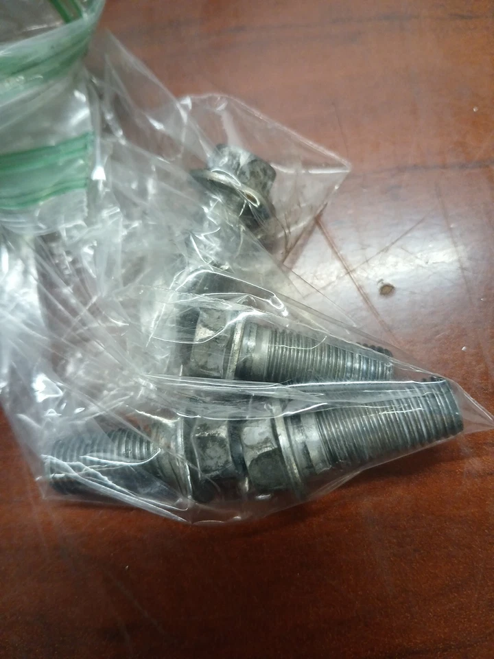 Used Factory OEM Subframe Suzuki GSXR750 2000 2001 2002 2003 - Image 3 of 4