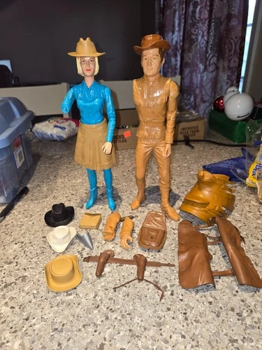 Vintage MARX Johnny West DANIEL BOONE & JANE WEST + LARGE accessories LOT