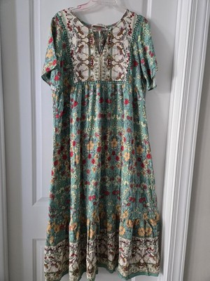 Rusttydustty Floral Multi-colored Pull Over Maxi. Size 1XL. Short Sleeves.