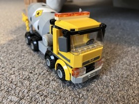 LEGO Sets - City 60018 Cement Mixer - USED