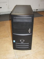 Estuche para PC InWin Z589 Mini Torre con Unidad Óptica Toshiba, Fuente de alimentación Lite-On 300 vatios