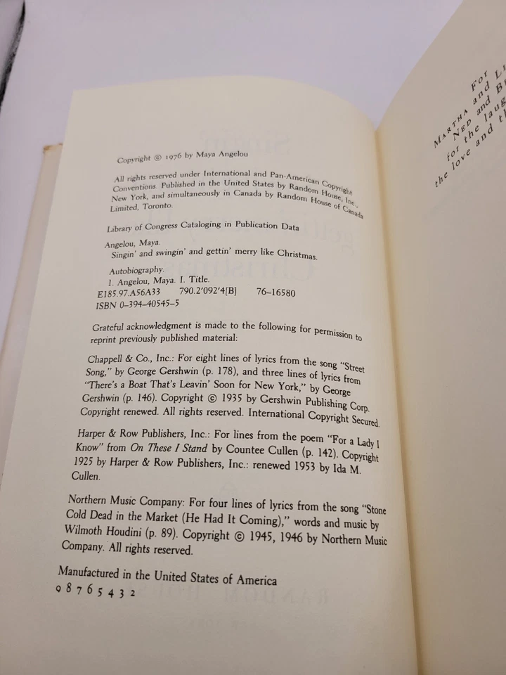 Maya Angelou SINGIN SWINGIN & GETTIN MERRY LIKE CHRISTMAS 1st/1st 1976 Hardcover Foto 3 de 4