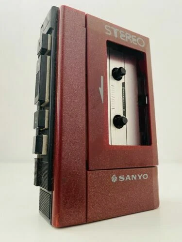 Reproductores de cassettes portátiles SANYO