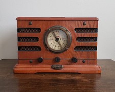 VTG Radio Crosley Retro Reproduction CR 19 AMFM Radio and Cassette Player