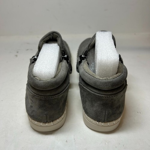 Bella Vita Womens 7.5 M Grey Kidsuede Leather Camberly Ankle Booties NIB ZI0 - Picture 3 of 4