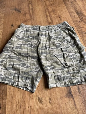 Primark Khaki Desert Camo Cargo Shorts Waist 36 Camouflage 6 Pocket - Image 1 of 3