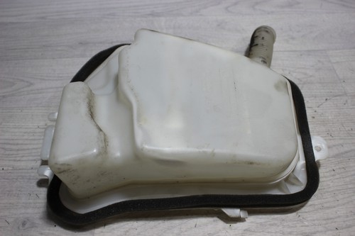 Wischwasserbehälter Behälter mit Pumpe hinten 61688374557 BMW 3er E46 Bj,05