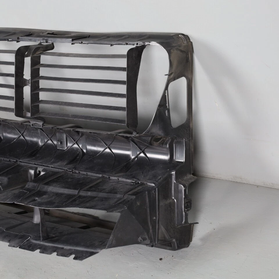 2012-2019 BMW 640i 650i Center Main Radiator Air Duct 51748050397 OEM Used Foto 3 de 4