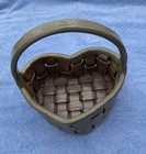 Beaumont Brothers Pottery Heart Shaped Woven Basket 1995 BBP — photo 1