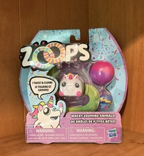ZOOPS Hasbro Twisting Climbing Wacky Zooming Animals