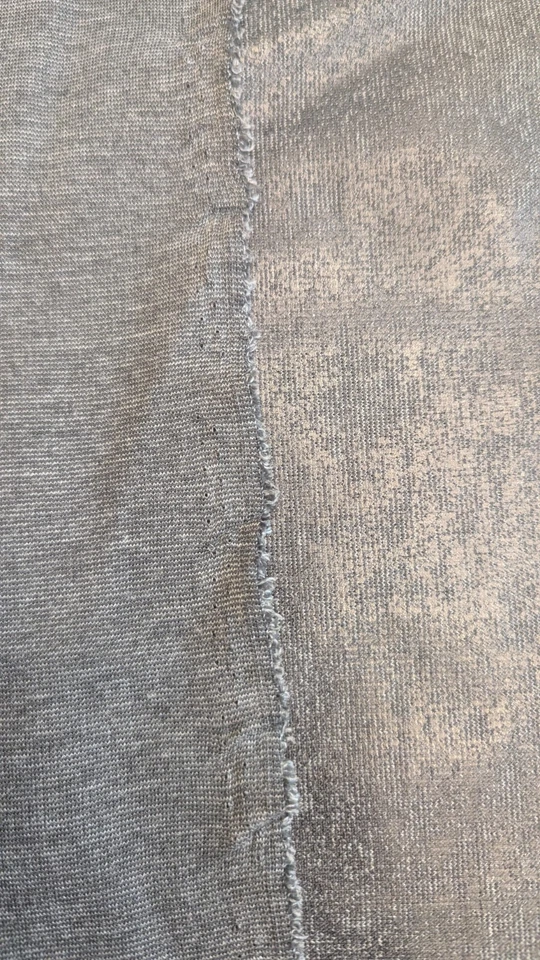 Tela tejida Ponte aspecto cuero negro moteado 62" W - 2 yardas+ Foto 4 de 4