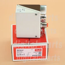 New Danfoss KP36 060-539191 Pressure switch Free shipping #