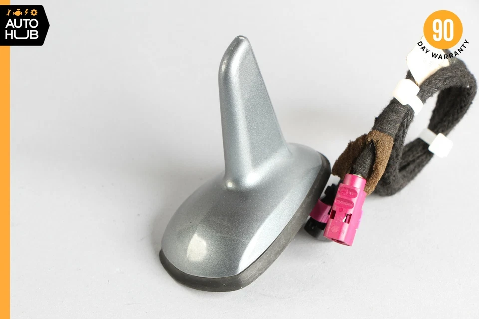 Antena GPS Mercede W211 E350 CLS63 07-11 techo aleta de tiburón 2118208575 OEM Foto 2 de 4