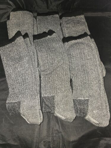 Lot of 6 NWOT Pairs of Merino blend Wool Crew Thicken Gray Men Socks Winter