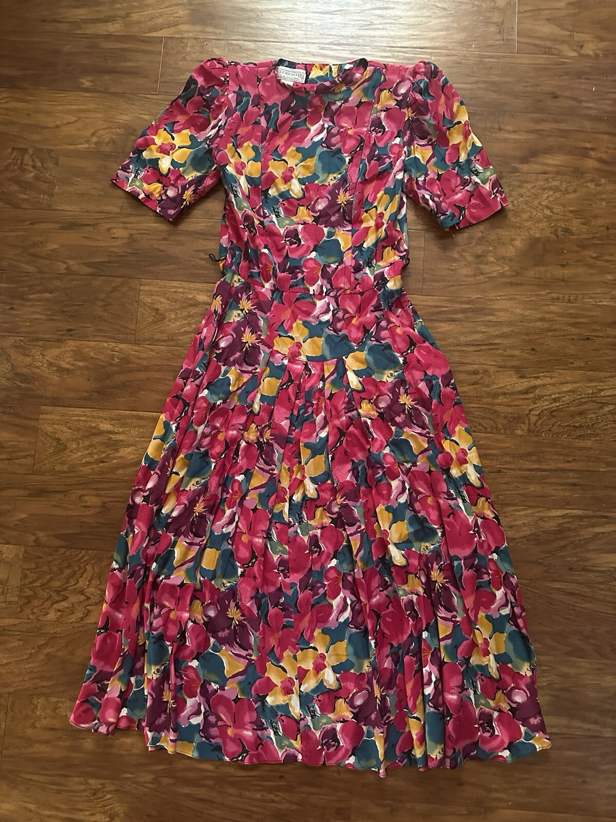 Picture 1 of 14