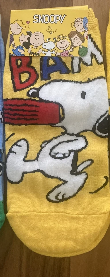 Three (3) pairs - PEANUTS -Womens  Ankle Socks - Snoopy Charlie Brown Size 5-10 - Image 3 of 4