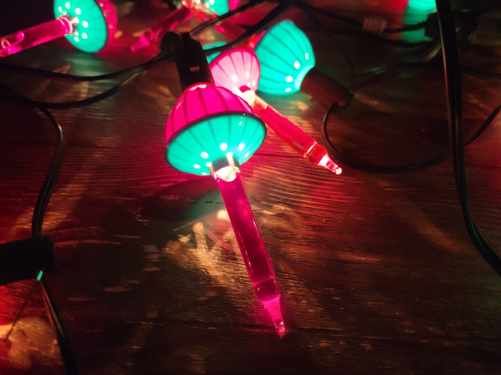 Vintage Full Length Christmas Lights 2 Strings / Cord of 7 Lamps Each