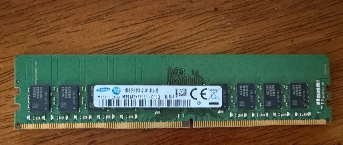 Samsung PC4-17000 (DDR4-2133) Bus Speed Computer RAM 16 GB Total
