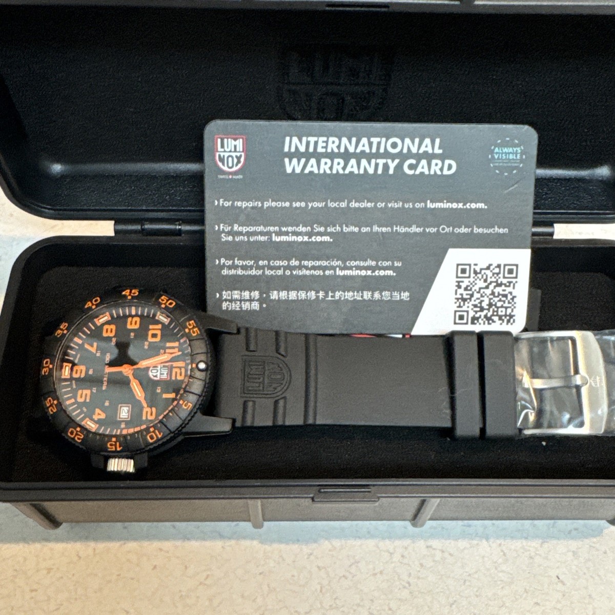 Luminox Leatherback SEA Turtle Giant 44mm CARBONOX Black Luminox Leatherback SEA Turtle Giant 44mm CARBONOX Black