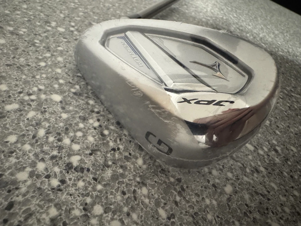 Mizuno JPX 925 Hot Metal Gap Wedge - Image 2 of 4