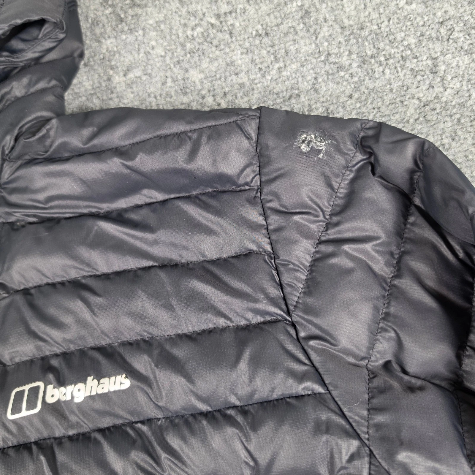 Berghaus Puffer Jacket Mens XL Black Hooded Pertex Quantum Insulated Gorpcore image 6