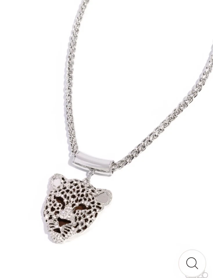 Paquete Paparazzi 2025 Conv Leopardo Es Marrón, Sin Anillo Leopardo, Juego de 35 Piezas y FF Foto 2 de 4