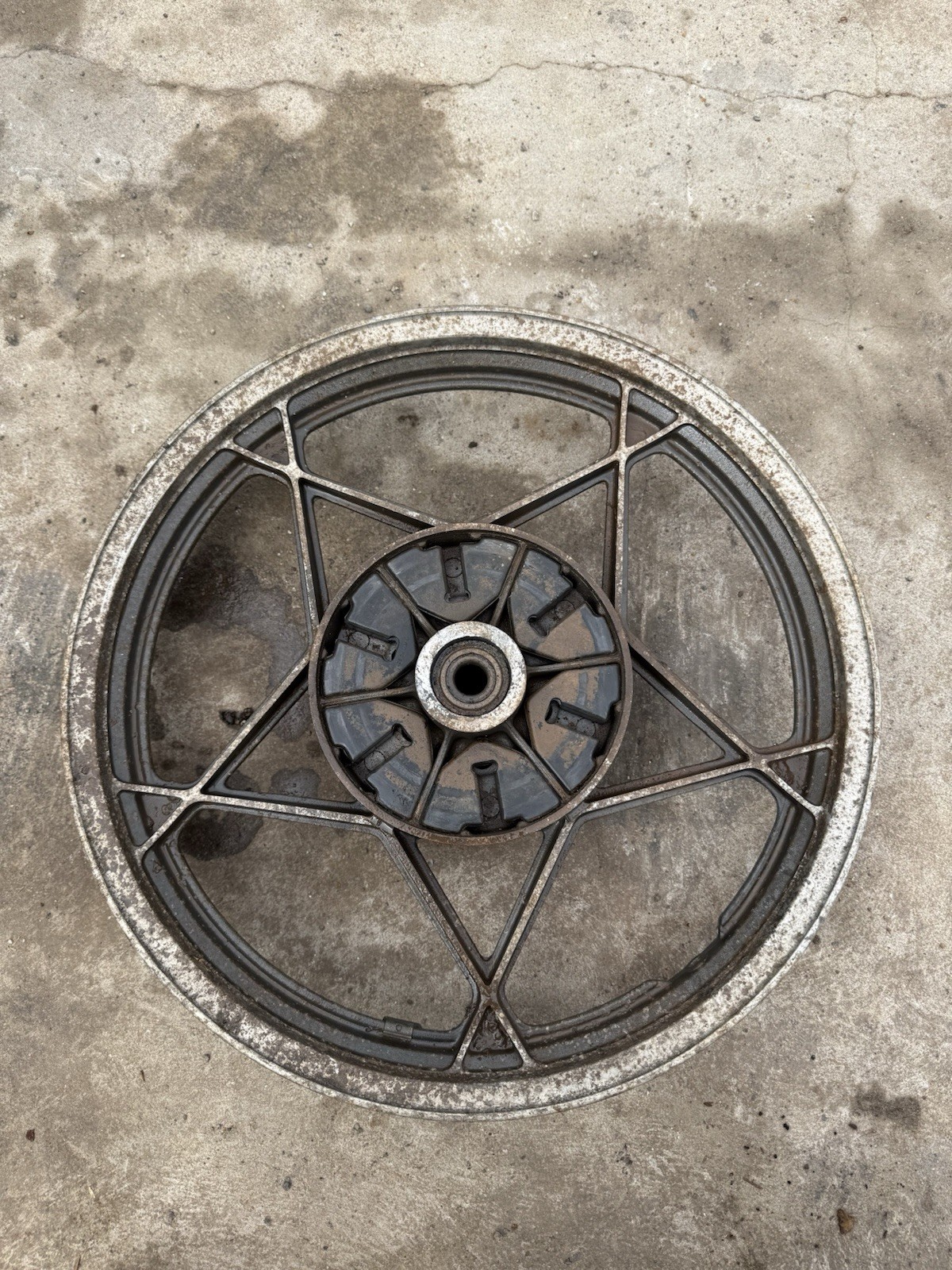 Suzuki GSX750 GSX 750 Wheel OEM genuine Rim Mag Enkei Genuine Rare Part Original