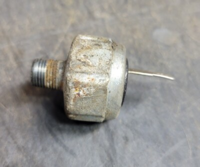 #ad TOYOTA 22R 22RE 20R OIL PRESSURE SENDING UNIT DUMMY LIGHT SENSOR GAUGE OEM 3VZE $19.99