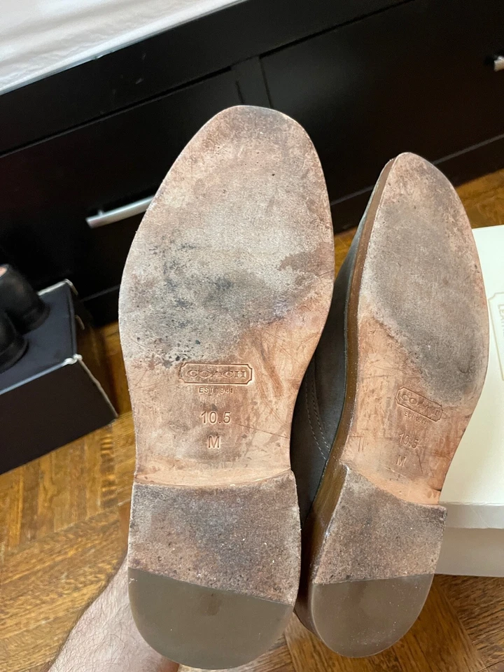 BOTAS CHUKKA COACH CALEB HOMBRE GRIS CLARO GAMUZA (TALLA 10,5M) Foto 4 de 4