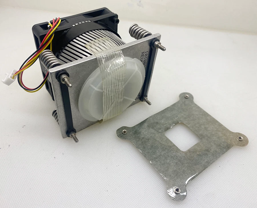 Pentium 4 Socket 478 Heavy Duty Copper Heatsink Cooling Fan (Screws Mount Type) - Image 2 of 4