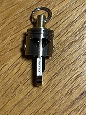 EDC Titanium Carabiner Keychain, Key Ring, Frankenrobo   Piston Skull, Silver