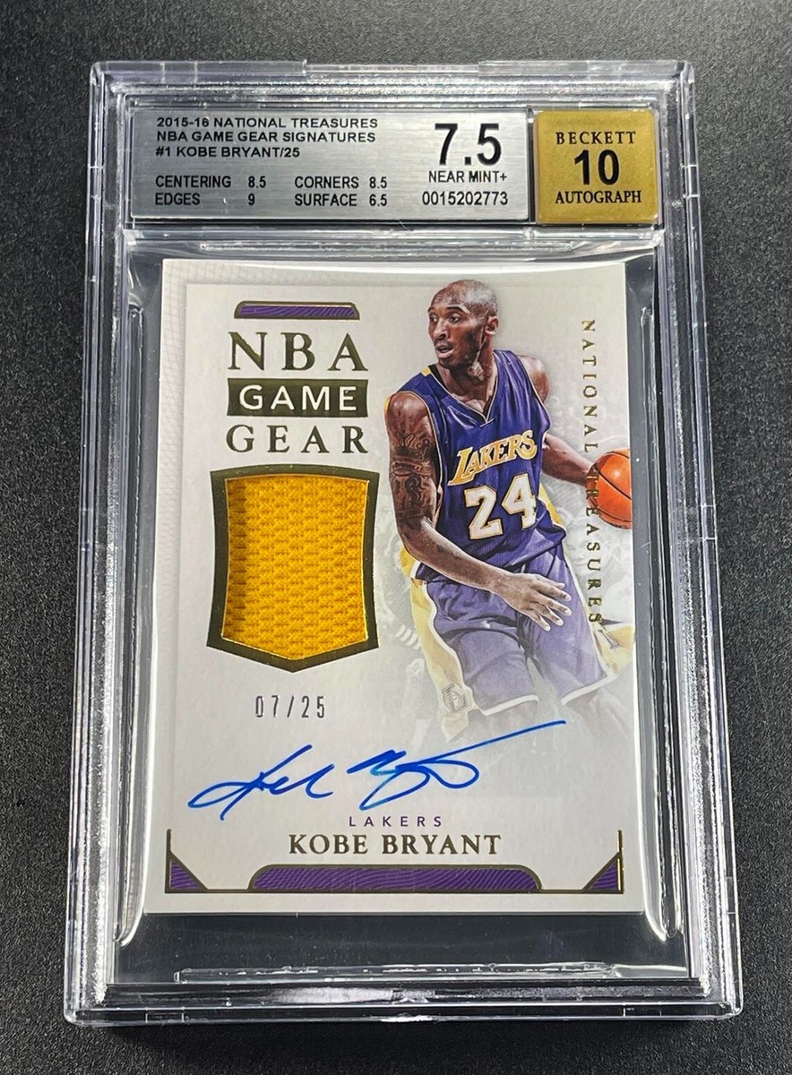 人気第1位 Panini Kobe Bryant コービーAuto サインカード傷あり