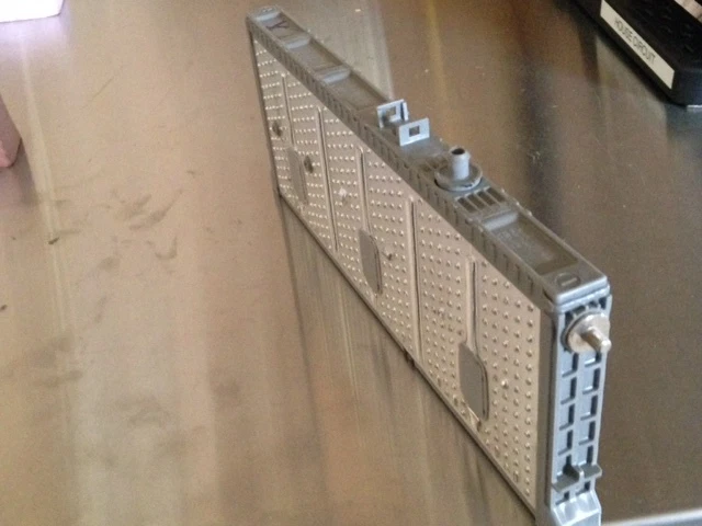 Гибридный аккумулятор Toyota Prius 8,2 В - Изображение 2 из 2