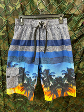 New Men  s Swimming Trunks Fashion Swim Wear Mesh Lined Swimsuit Shorts Sz Med