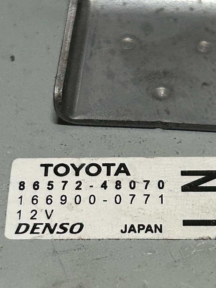 2020 - 2023 TOYOTA HIGHLANDER PEDESTRIAN SPEAKER CONTROL MODULE OEM 8657248070 - Image 3 of 3