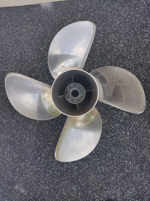 Mercury Outboard Revolution 4 Propeller 48-857027-19 Clean 19p LH Fits Yamaha