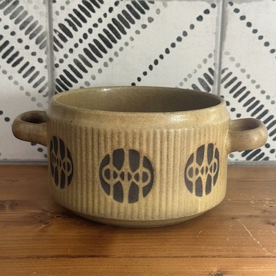 Vintage Flame N Frost Ovenproof Stoneware Casserole Dish w Handles