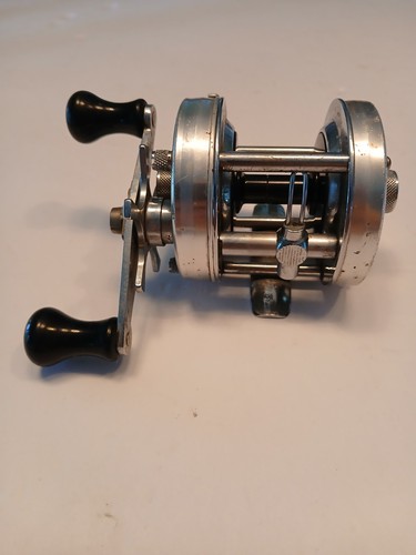 Abu Garcia Ambassador 5500c Angelrolle guter Zustand