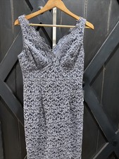 Adrianna Papell Sleeveless Silver Shimmer Lace V-Neck Dress Women’s Size 8 NWT