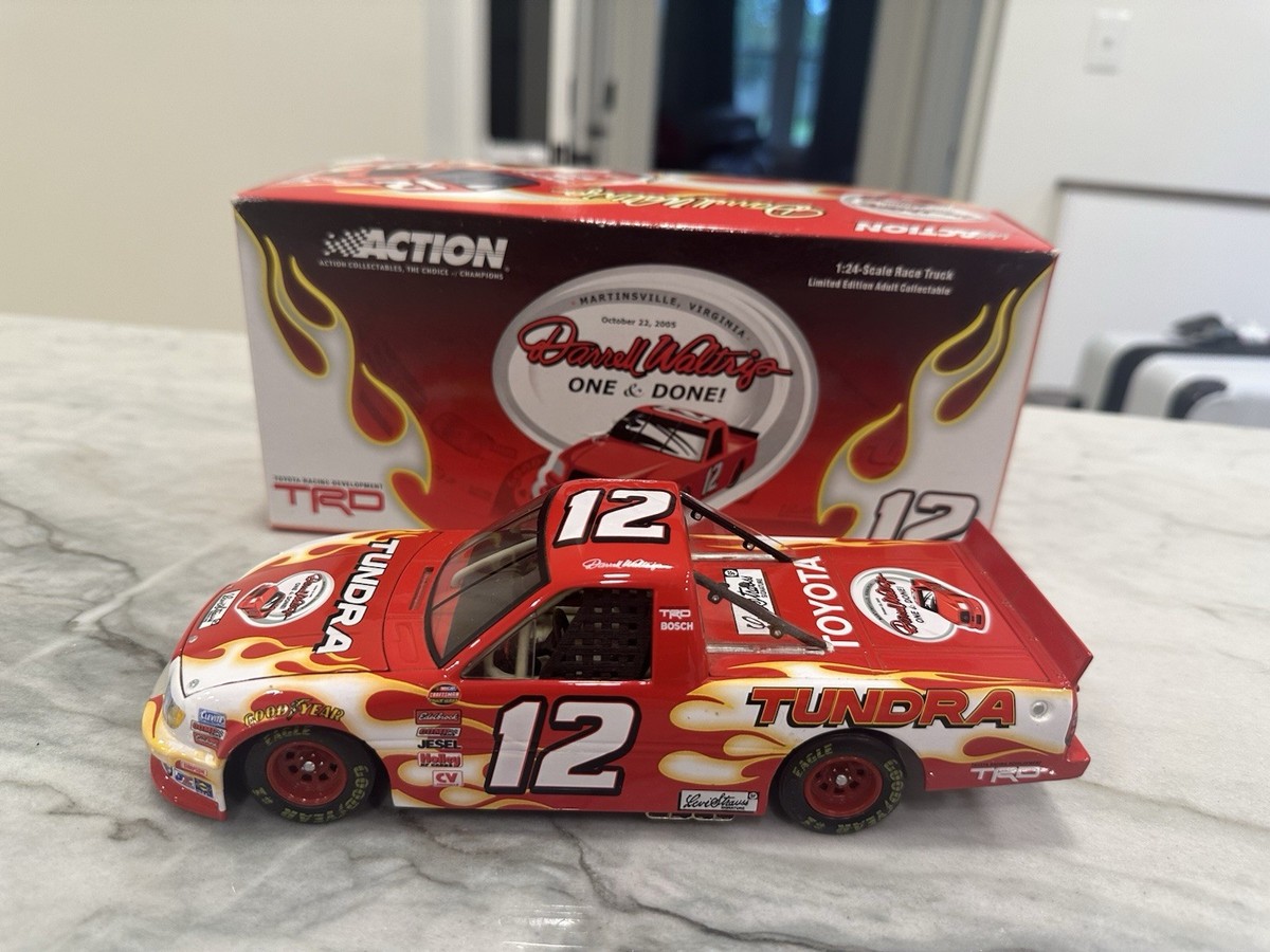 Darrell Waltrip 2005 One And Done Nascar 1/24 Diecast Toyota