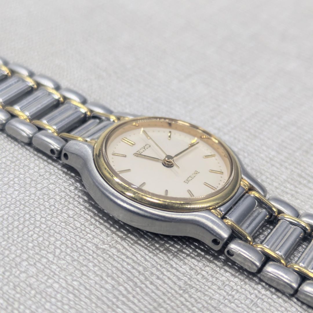 Seiko Exceline 3F31‑5A30 シルバー Seiko Exceline 3F31‑5A30 シルバー Seiko Exceline Vintage