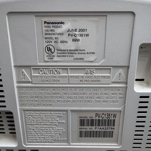Panasonic PV-C1351W CRT TV VHS Combo 13" OmniVision 4-Head VCR FM Radio w/remote - Picture 2 of 10