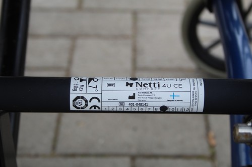 Netti 4U CE Plus Multifunktionsrollstuhl Pflegerollstuhl +Schiebehilfe Halterung - Bild 6 von 12