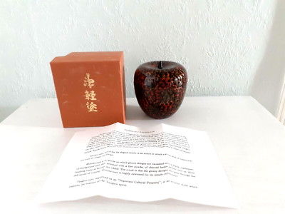 Japanische Tsugaru-Nuri Kara-Nuri Stil Lackgeschirr Holz Apfel Tee Dose Neu im Karton